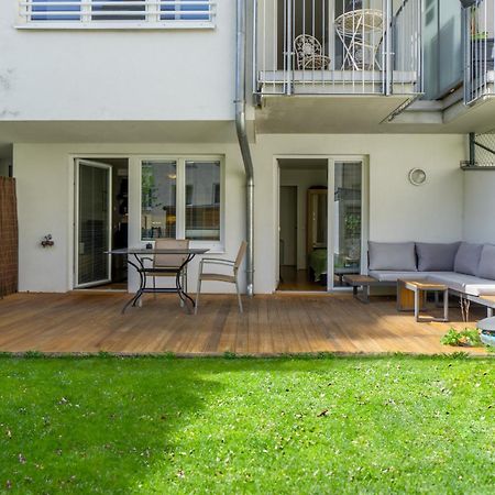 Apartment With Garden Close To Stadthalle, Westbahnhof Vienna Exterior photo